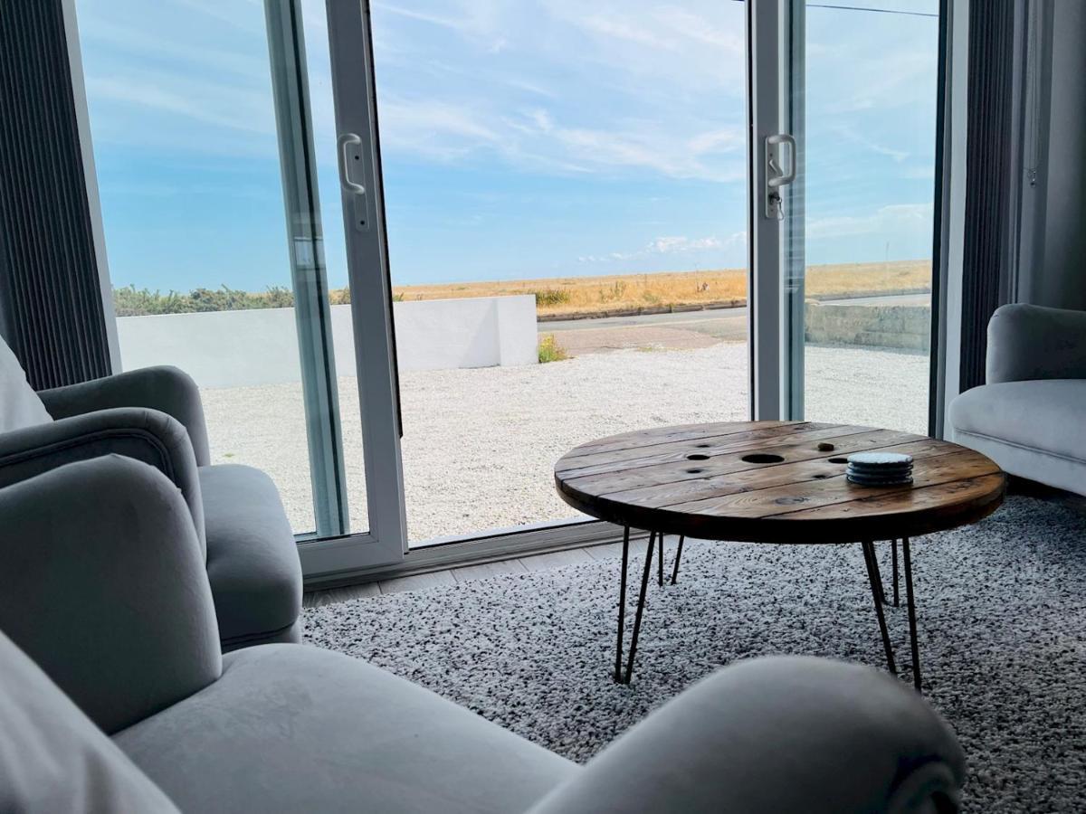 Pass The Keys Fabulous Beach Front Holiday Location Lydd Exteriér fotografie