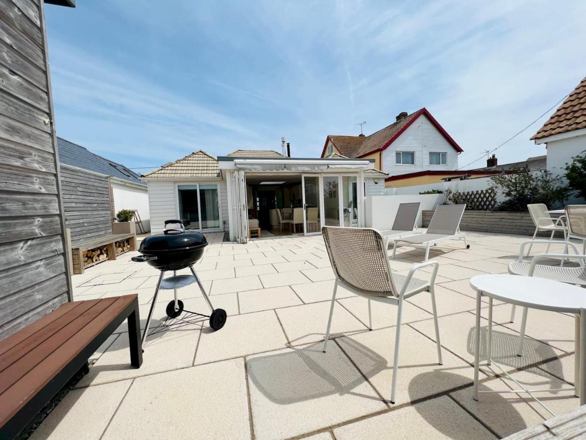 Pass The Keys Fabulous Beach Front Holiday Location Lydd Exteriér fotografie